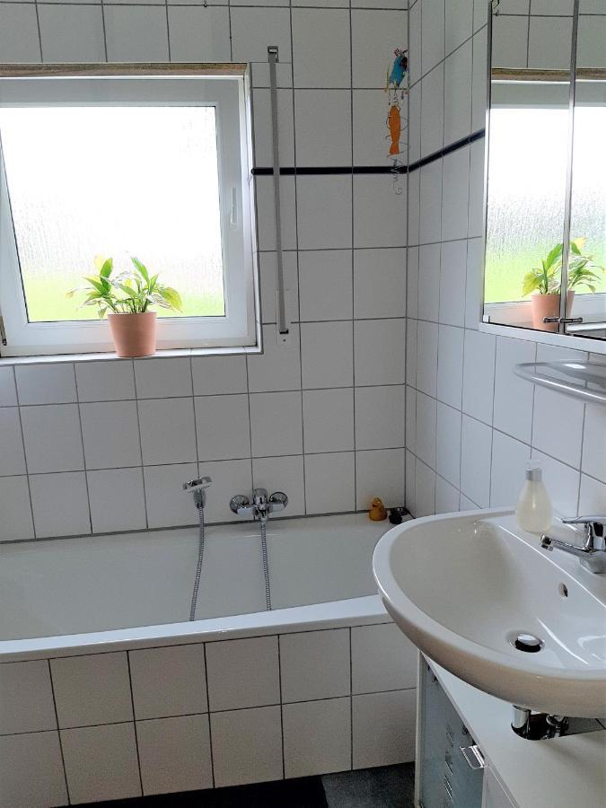 Twistesee Ferienwohnung Abádszalók ภายนอก รูปภาพ